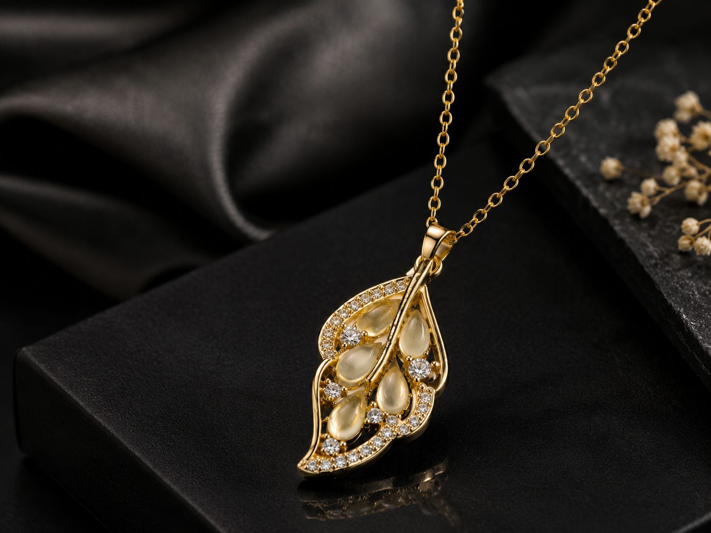 Gold Plated Designer Leaf Pendant Necklace for Women