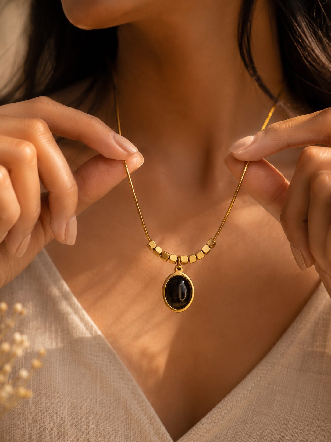 Oval Black Stone Pendant With Chain for women