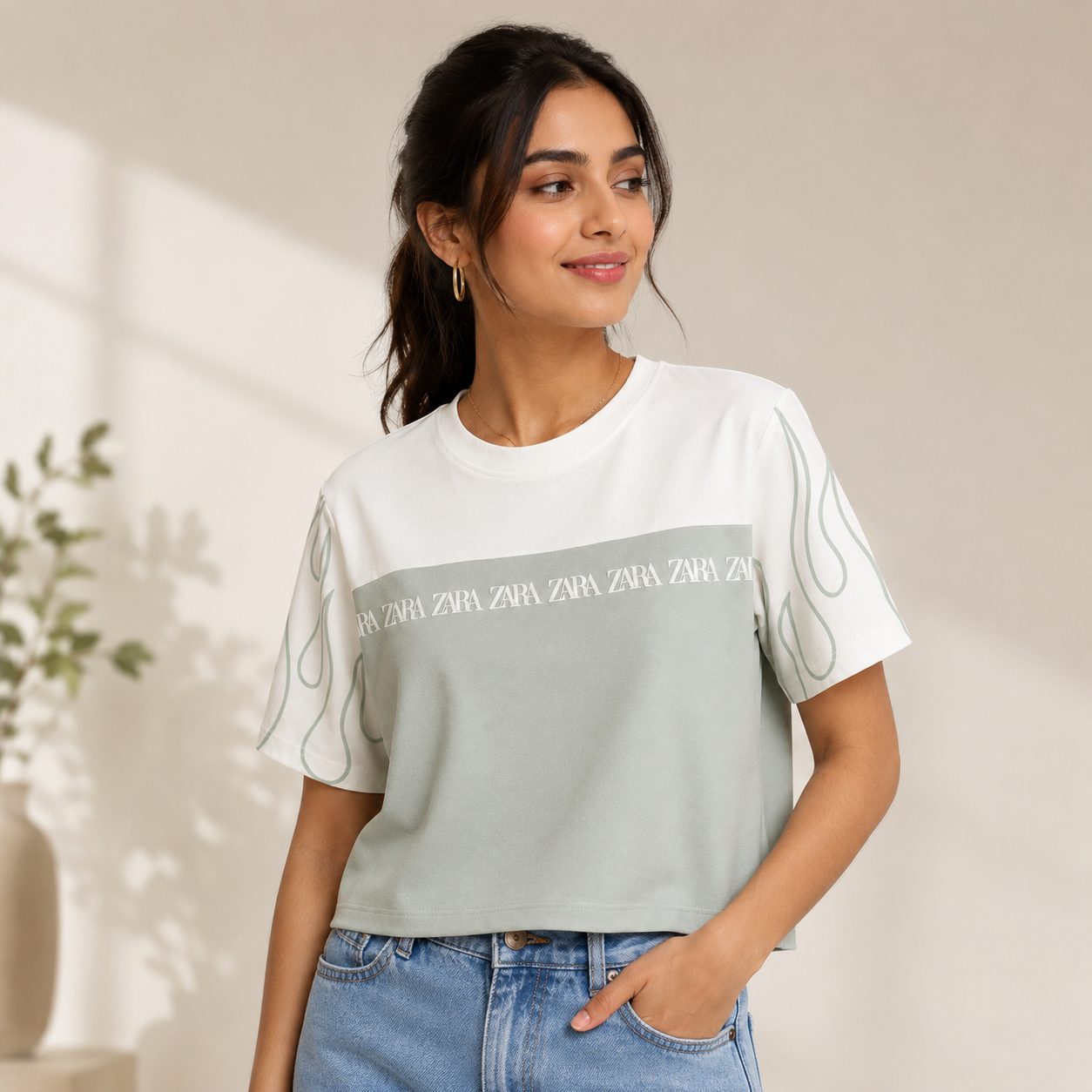 Women's Color-Block Flame Print Crop T-Shirt